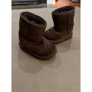 Ugg Brown Boots US Toddler 6 Very Good Used Condition